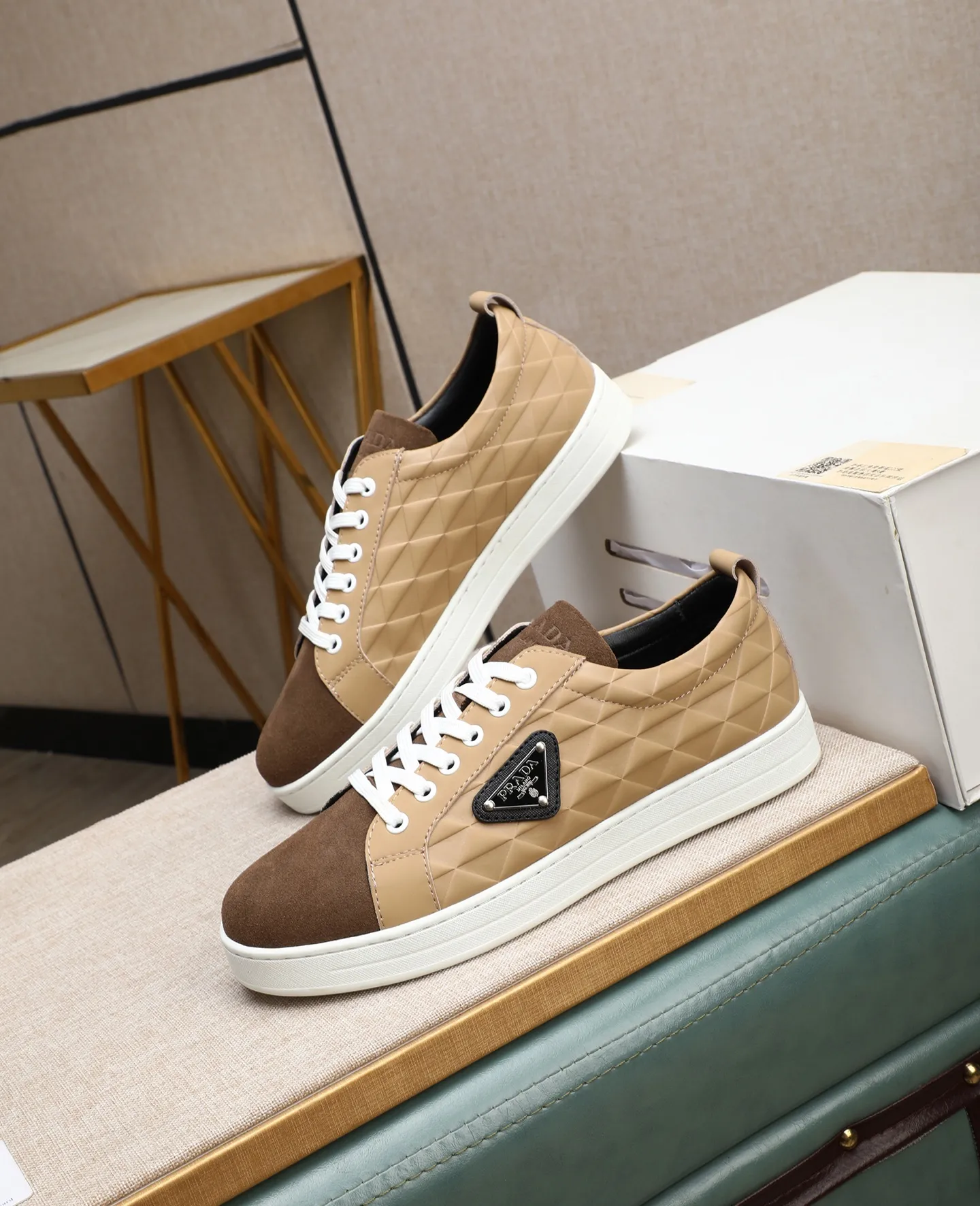 Men's men's shoes💰440🌹🌹[PRADA—Prada] latest model🙈original replica! 👟👟👟Available here. The workmanship is top-notch. The upper is made of Italian 🇮🇹Imported calfskin. ❗️Breathable genuine leather lining @Suitable for travel. The original version has an enlarged engraved sole, making it suitable for all kinds of travels, showing low-key luxury. Let quality speak for itself. Color: Size: 38-44